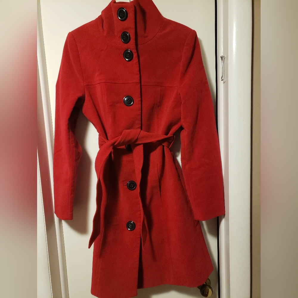 Stunning Red coat.
